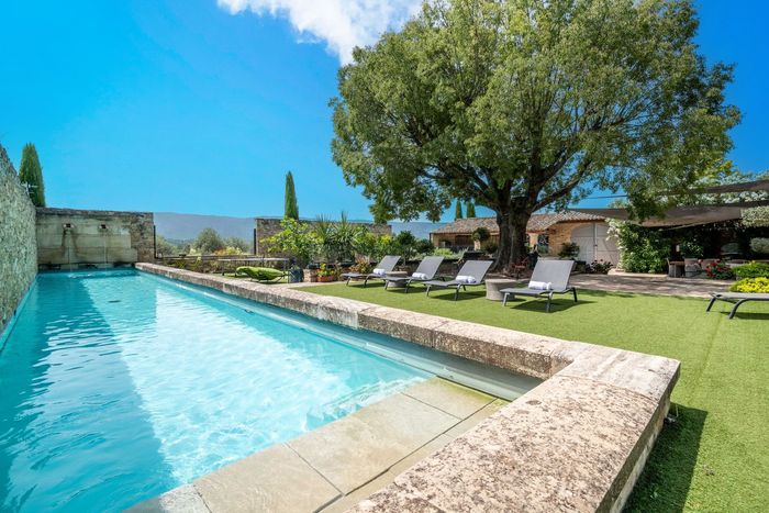 Bastide de la Senancole villa photo.